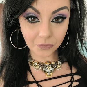 Meet your Posher, Tina